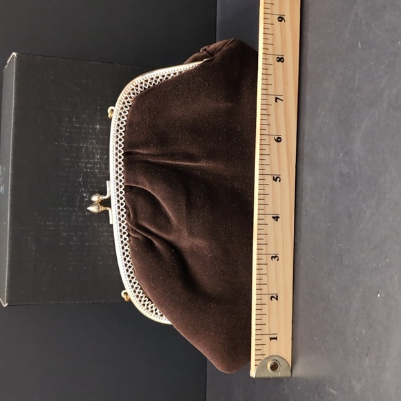 VGT,Brown Velvet Clutch/Purse Made In Hong Kong. - Picture 4 of 7